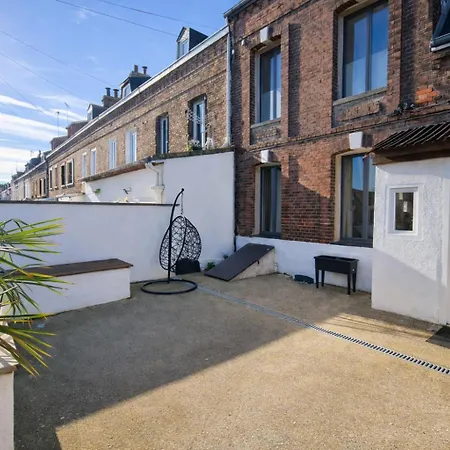 Les Palmiers Moderne A 10 Min De Rouen Holiday home Le Petit-Quevilly