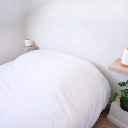 Les Palmiers Moderne A 10 Min De Rouen Holiday home *