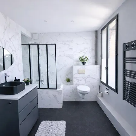 Holiday home Les Palmiers Moderne A 10 Min De Rouen Le Petit-Quevilly